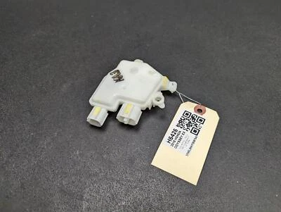 Rear Right Door Latch Actuator 2015 Honda Odyssey 72623-TK8-A11 2014 - 2016 2017 - Image 1 of 4