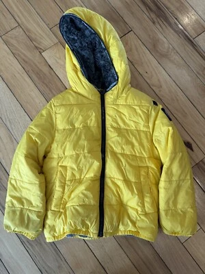 Chaqueta Abercrombie niños niños niñas talla 5/6 Foto 1 de 4