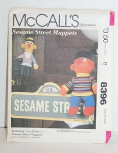 Vintage (1983) McCall's 8396 Sesamstraße Muppets Figuren - Robert & Ernie - NEU - Bild 1 von 2