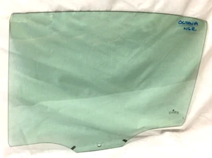 ORIGINAL SKODA OCTAVIA MK2 NSR TÜRSCHEIBE HINTEN BEIFAHRERSEITE 2009-2013 - Bild 1 von 3