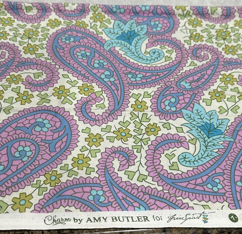 Charme de tecido Amy Butler OOP para FreeSpirit lilás e aquático PAISLEY meio jarda - Imagem 1 de 2