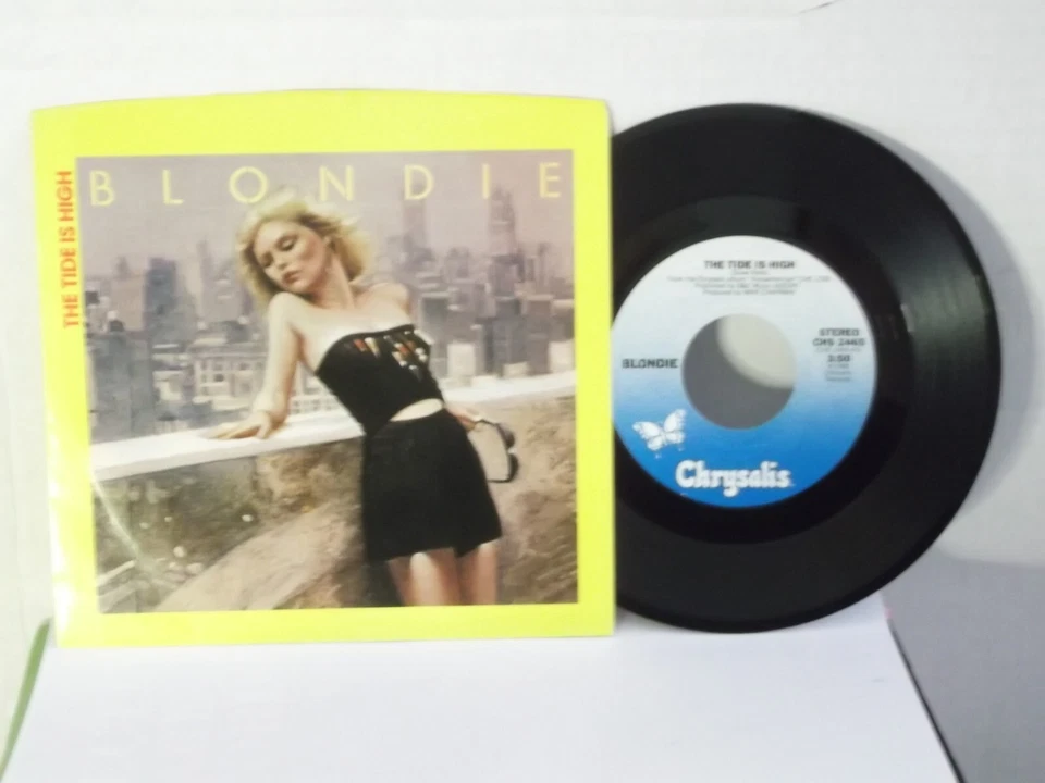 Blondie,Chrysalis,"The Tide Is High",US,7" 45 with P/S,1980 punk/glam,Mint - Image 1 of 1