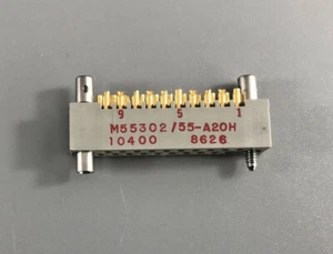 AIRBORN INTERCONNECT M55302/55-A20H ELECTRICAL CONNECTOR PLUG 20 PINS - Picture 1 of 5