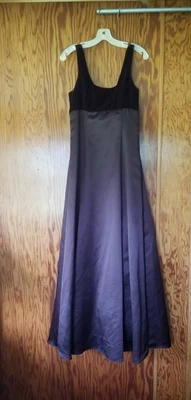  Vtg ZUM ZUM Brown Velvet Bodice Satin Skirt Maxi Gown Juniors Size 11-12 USA - Image 1 of 4