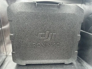 DJI Ronin-SC Pro Combo Handheld 3-Achsen Stabilisator für spiegellose Kameras - Bild 1 von 17