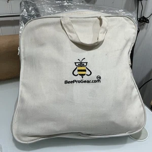 BeeProGear Beekeeper Suit w/Gloves, Size Large - Picture 1 of 4