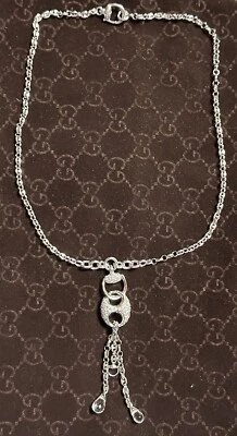 Collar Gucci de oro blanco de 18 quilates con diamantes  Foto 1 de 4