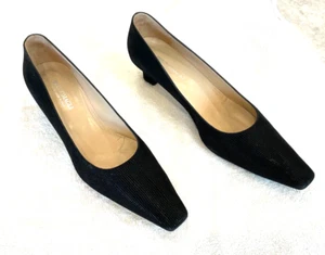 Bruno Magli ”Nanico” Black Suede Dot Patterned Pumps 2” Heels Size 11AA ITALY - Picture 1 of 13
