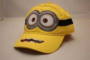 CAPPELLO DA BASEBALL RAGAZZO RAGAZZA DESPICABLE ME 2 MINION DAVE BAMBINO REGOLABILE NUOVO CON ETICHETTE - Foto 1 di 4