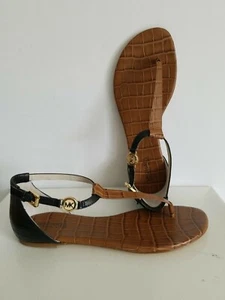 Michael KORS BRIDGET CROCO BLACK BROWN MK GOLD LOGO THONG SANDALS I LOVE SHOES - Picture 1 of 9