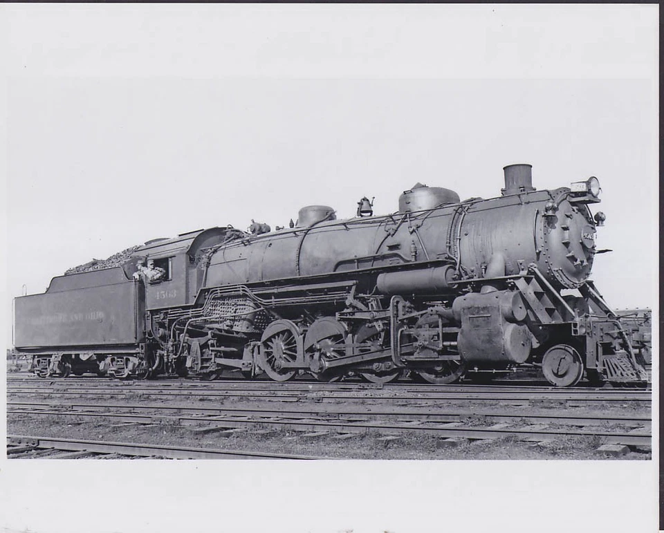 Foto de locomotiva a vapor Baltimore & Ohio RR classe Q-3 2-8-2 #4503 E St Louis 1938 - Imagem 1 de 1