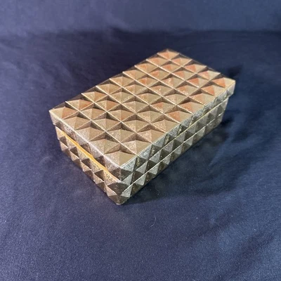金色树脂金字塔图案几何装饰盒 — 第 1/4 张图片