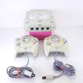 Sega Dreamcast Does Not Read Disc For Parts/Repair w/2 Controllers + Turns On