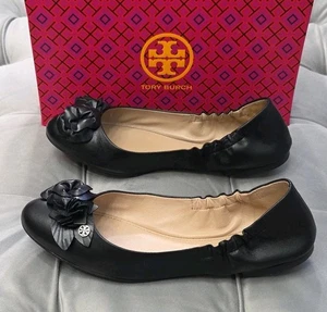 Tory Burch Minnie Reise-Ballerinas Blumen-Logo schwarz Leder Damenschuhe 10 - Bild 1 von 16