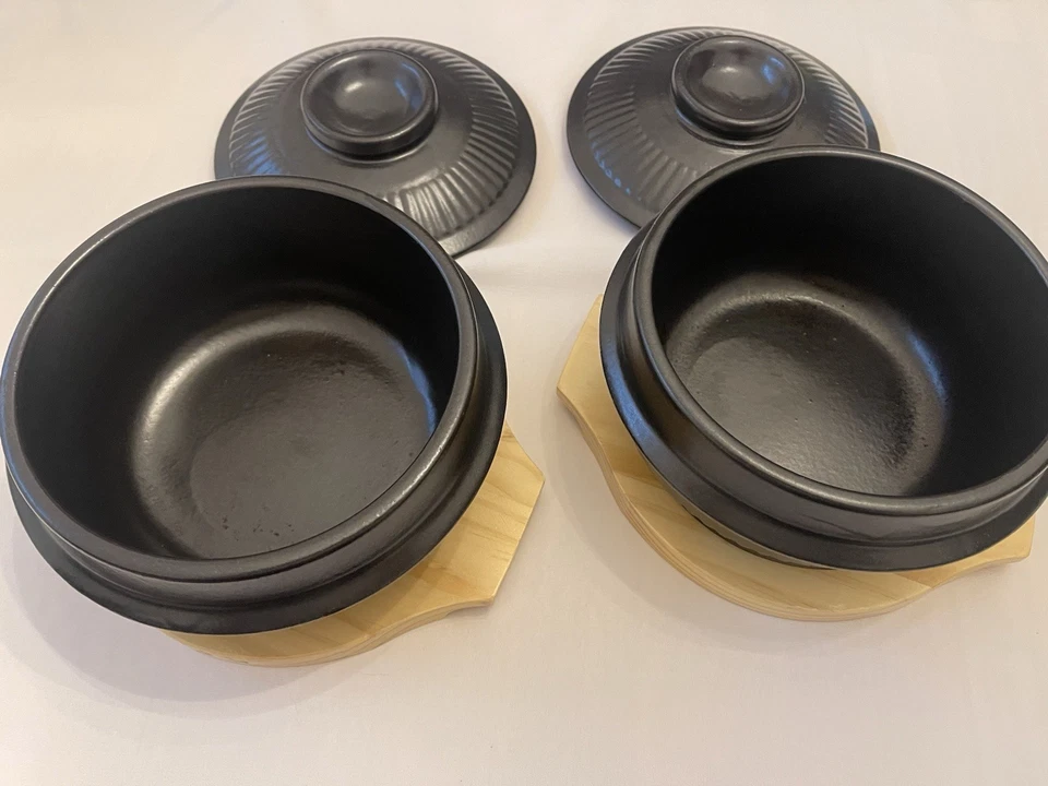 Cuenco y soporte coreano de piedra caliente/dolsot - Juego de 2 Foto 1 de 1