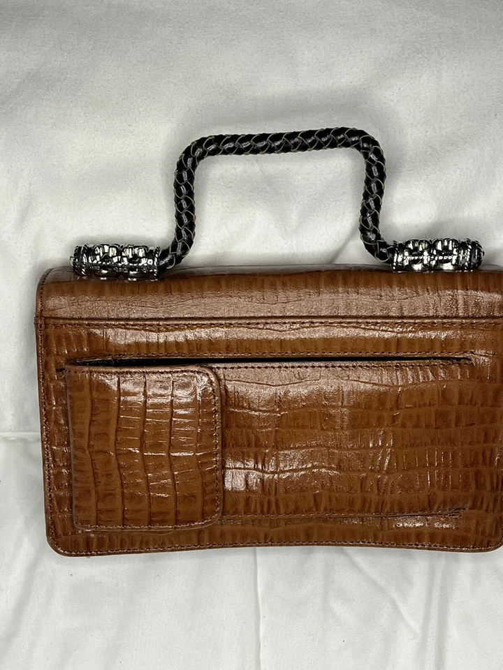 Cartera vintage de cocodrilo sintético  Foto 1 de 4