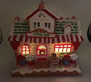 Beleuchteter Stadtplatz Lebkuchen Blumenladen Valerie Parr Hill Weihnachten - Bild 1 von 14