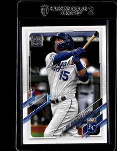 2021 Topps #327 Whit Merrifield - Picture 1 of 2