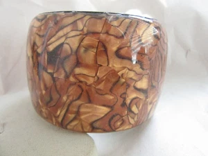 Brazalete Lucita Remolinado Oro/Marrón Ancho Vintage - Imagen 1 de 7