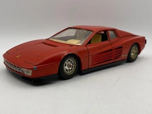 1:24 BURAGO Ferrari Testarossa 1984 coche deportivo diecast metal miniatura - Imagen 1 de 11