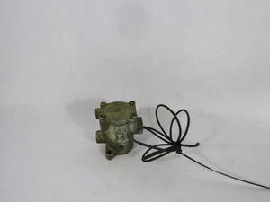 Schrader Bellows K055104353 Pilot Valve 90PSIG 120V@60Hz 110V@50Hz USED - Picture 1 of 3