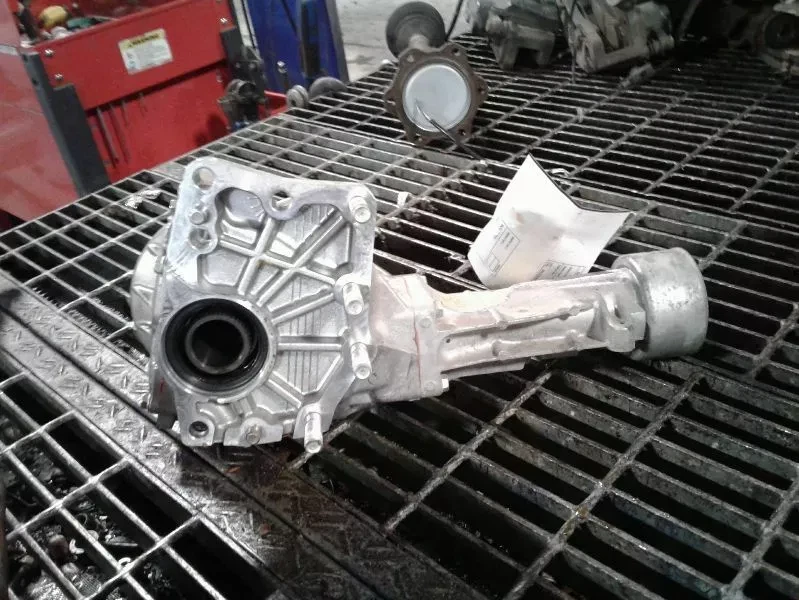 2010-2022 Lexus RX350 Transfer Case Assembly - Image 1 of 4