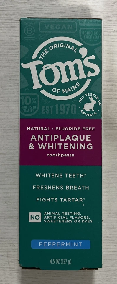 Pasta de dientes antiplaca y blanqueadora de menta TOMS OF MAINE 4,5 OZ caducidad 26/01 Foto 1 de 1