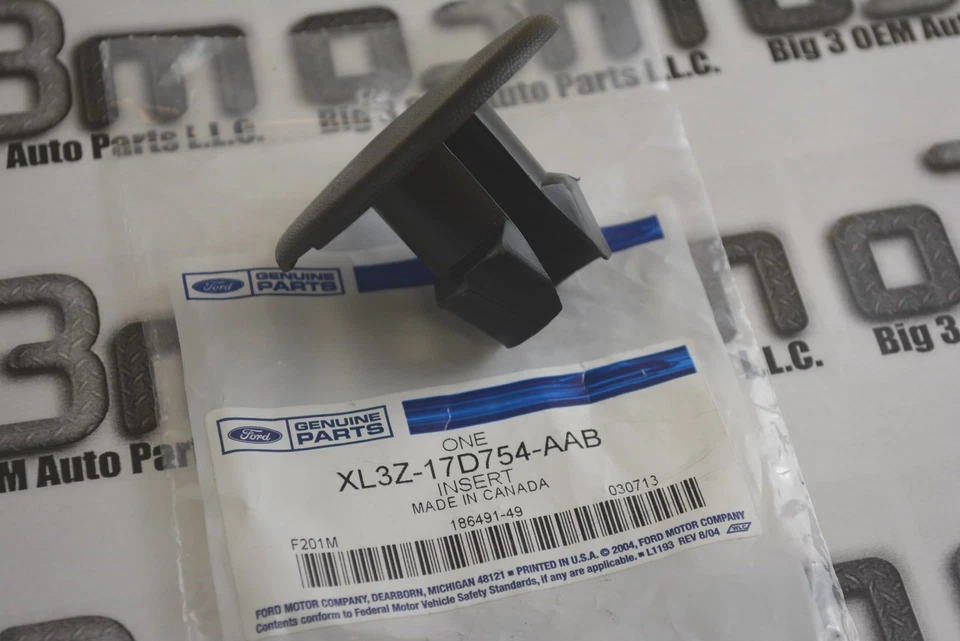 Ford OEM 97-03 F-150-bumper Trim-insert XL3Z17D754AAB