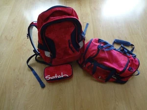 Satch Sleek Schulrucksack Cherry Checks + Sporttasche + Federtasche - Satch Set - Bild 1 von 12
