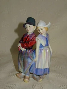 ATTRACTIVE ROYAL DOULTON FIGURE/FIGURINE - HN1584 WILLY WONT HE - DUTCH CHILDREN - Picture 1 of 6