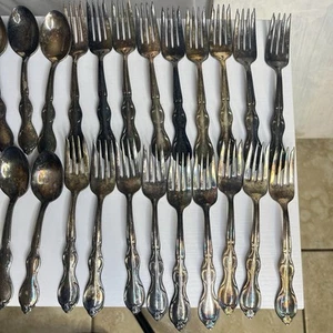 Victor & Co A1 Plus Overlay And IS Vintage Silverware.  63 Pieces - Picture 1 of 14