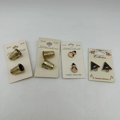 Vintage Streamline Novelty Lot Of 4 Buttons Christmas Buttons Craft Sewing - Image 1 of 4