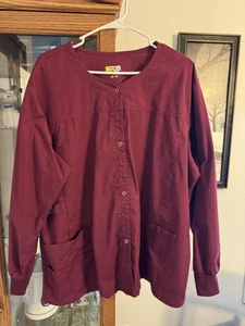 Wine Wonder Flex Wonder Wink Womens Burgundy Scrub Jacket Size 2X - Picture 1 of 3