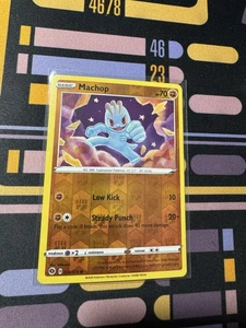 Machop Reverse Holo - 024/073 - Champion's Path Pokemon 2020 - Picture 1 of 2