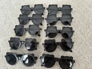 Set of 10 Black Bear-Shaped Kid's Sunglasses - Picture 1 of 4