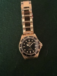 Invicta Herrenuhr Pro Diver Quarz schwarzes Ziffernblatt Gelbgold Armband - Bild 1 von 5