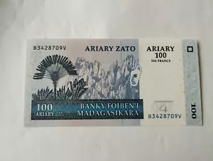 NOTE 100 ARIARY (500 FRANCS ) 2004 MADAGASCAR UNCIRCULATED - Picture 1 of 2