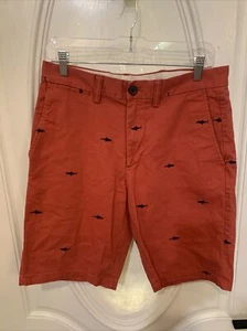 Old Navy Shorts Mens 30 Ultimate Slim Flex Red Chino Shark Print Casual Preppy - Picture 1 of 4