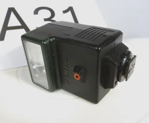 Pentax AF-200SA Shoe Mount Flash Fully Tested / Working. (refBM37) - Picture 1 of 2