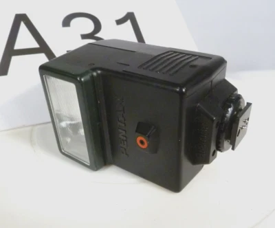 Pentax AF-200SA Shoe Mount Flash Fully Tested / Working. (refBM37) - Image 1 of 2