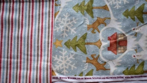 CHRISTMAS HOLIDAY PRINTS 100% COTTON FLANNEL FABRIC 2 REMNANT PIECES - Picture 1 of 2