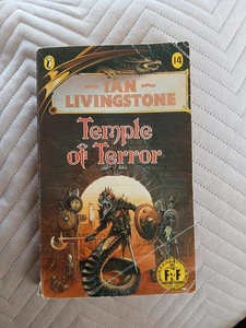 TEMPLE OF TERROR - Ian Livingstone Numbered Fighting Fantasy #14 - Picture 1 of 9