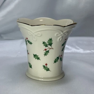 Vela de Natal Lenox Holly Berry suporte votivo vaso pequeno acabamento dourado - Imagem 1 de 4