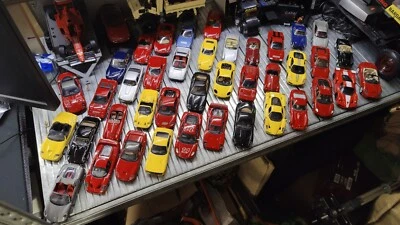 Modellismo Ferrari 1/64 - Immagine 1 di 2