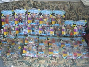 Playmates Star Trek The Next Generation 29 Figures NEW - Picture 1 of 9