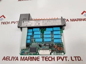 Allen-Bradley 1746-OW16 SLC 500 16 Punto Digital Salida Módulo 1440VA Servo C - Imagen 1 de 7