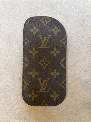 Подлинный Louis Vuitton Etui Lunette монограмма коричневый очки/ручка чехол M62969 - Изображение 1 из 2
