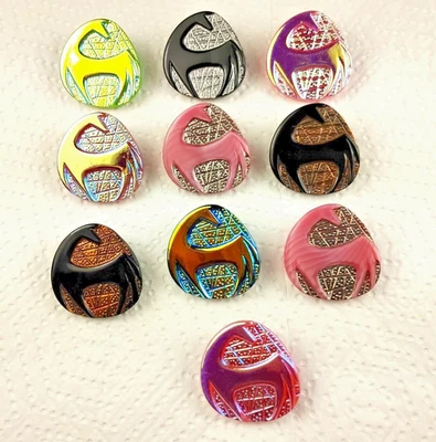 Lote de botones de caballo Art Deco de vidrio checo triangular Foto 1 de 3