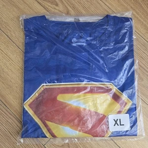 NEW: WARNER BROS Studios 2025 Superman Blue T-Shirt XL James Gunn DC Comics - Picture 1 of 4
