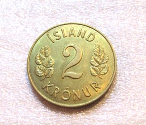 1946 Iceland 2 Kronur Coin - Picture 1 of 5
